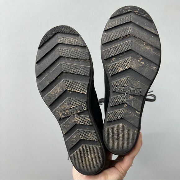 Sorel Evie II black lace up booties boots women's 8.5 leather and canvas - Picture 6 of 7